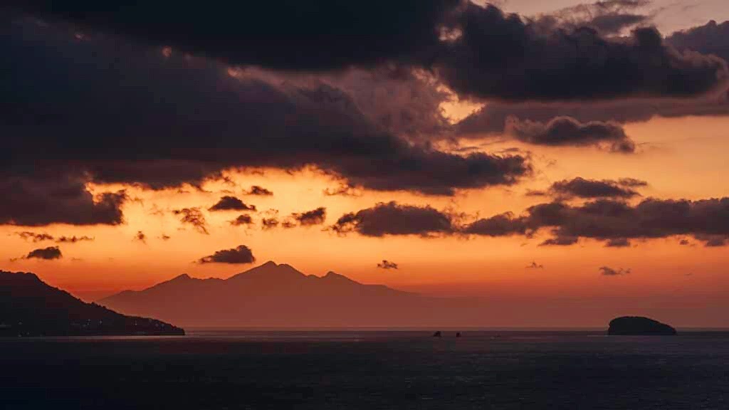An image of a sunset in bali